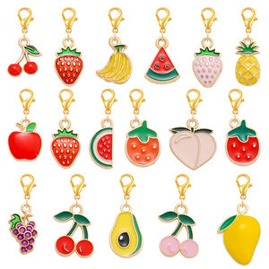 พวงกุญแจโลหะผสมสังกะสีรูปผลไม้ขายส่ง สตรอว์เบอร์รี แอปเปิ้ล แตงโม พีช แบบเคลือบแข็งและเคลือบนิ่ม รับทำตามสั่ง - Product Image 1
