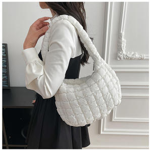 <span class=keywords><strong>Bolso</strong></span> suave de nube con pliegues de Color caramelo, <span class=keywords><strong>bolso</strong></span> de bola de masa hervida informal a la moda, diseño de nicho de gran capacidad, <span class=keywords><strong>bolso</strong></span> de mano para axilas, Bolsos Para Mujer - Product Image 4