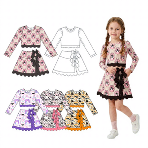 Ensemble 2 pièces en tissu yoga pour filles, motif fantôme, ourlet festonné, motif personnalisé, commande en gros pour Halloween - Product Image 1