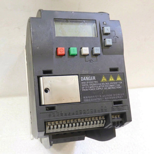 0.37kW 6SL3210-5BE13-7CV0 380-480V 3-Phase VFD ควบคุมด้วยตัวกรอง EMC RS485 USS Modbus RTU IP20 - Product Image 1