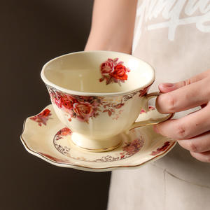 Lelyi anglais rétro haute valeur peint or tasse à café soucoupe européenne vintage rose dentelle <span class=keywords><strong>cour</strong></span> tasse en céramique - Product Image 2