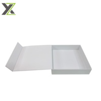 Ensemble de dossiers cadeaux personnalisés en forme de livre, blanc uni, ouverture latérale, avec fermeture magnétique et laminage mat