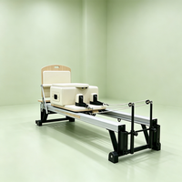 Reformer Pilates Lofit en aluminium, style demi-tourneuse, avec ressorts allemands, revêtement en cuir microfibre, rembourrage en EVA, réglable, pour la santé, OEM