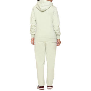 Dernier design de survêtement décontracté pour femmes du fournisseur direct d'usine Vêtements de jogging à capuche pour l'hiver Vente en ligne - Product Image 5