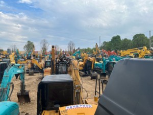 Excavatrice utilisée de SANY mini excavatrice d'occasion de SY95U 9,5 tonnes avec la basse excavatrice de chenille de temps de travail CE/EPA à vendre - Product Image 2