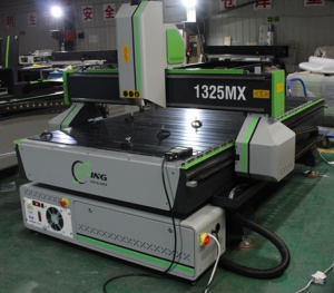 Vente directe d'usine MX-1325 travail du bois <span class=keywords><strong>CNC</strong></span> routeur sculpture sur bois <span class=keywords><strong>Machine</strong></span> pour l'industrie du meuble - Product Image 1