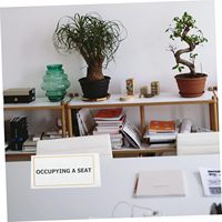Support de table en acrylique transparent personnalisé en forme de V, gravé au laser, pour cartes de position de réception, numéros de table et menus