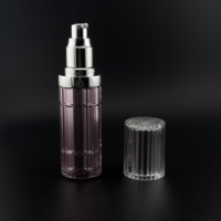 Flacon de lotion cosmétique de luxe violet à facettes avec pompe argentée, emballage personnalisé pour les marques de beauté