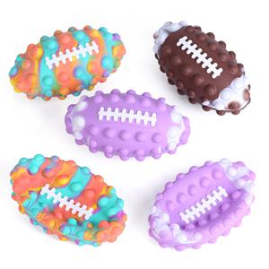 ของเล่นกำจัดหนูซิลิโคนรูปทรงฟุตบอลแบบขายส่ง และของเล่นคลายเครียด 3 มิติสำหรับเด็ก ของเล่นส่งเสริมการขาย - Product Image 1