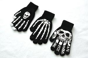Halloween Skull Ghost Claw impreso fluorescente que brilla en la oscuridad guantes de punto cálidos para adultos - Product Image 2