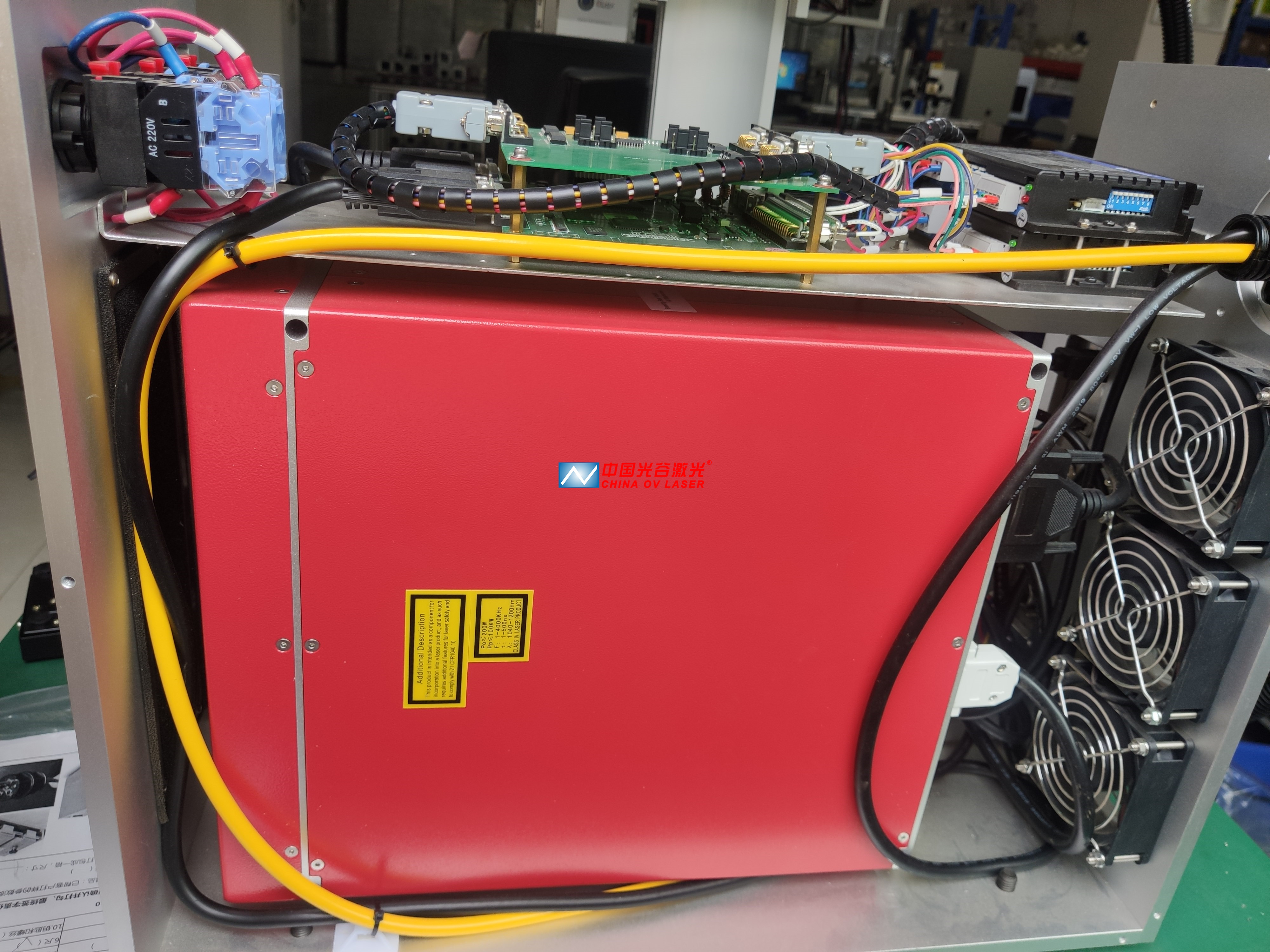 50W 60W 100W 3d dynamic deep curve engraving me<i></i>tal fiber laser machine 3D mopa jpt laser engraver