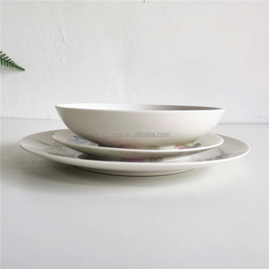 <span class=keywords><strong>Service</strong></span> <span class=keywords><strong>de</strong></span> <span class=keywords><strong>table</strong></span> en porcelaine Assiette - Product Image 6
