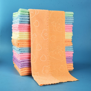 Serviettes en microfibre gaufrées motif dessin animé du fabricant 30*60 Corail 1 Yuan ; Serviettes moelleuses colorées du vendeur ambulant 2 Yuan - Product Image 2