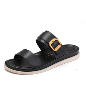 صنادل نسائية صيفية مفتوحة الأصابع مضادة للانزلاق، أحذية شاطئ مسطحة عصرية، صنادل نسائية فاخرة ومريحة - Product Image 3