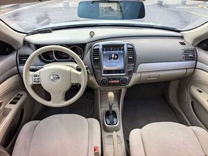 Auto Usado <span class=keywords><strong>Nissan</strong></span> Sylphy Classic XE CVT Comfort 2018, 1.6L, Cuatro Puertas, Cinco Asientos, Gasolina, Sedán Familiar, Volante a la Izquierda, en Venta - Product Image 3