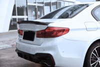 Grand aileron en fibre de carbone aile arrière accessoires de voiture nouvelle série 5 pièces décoratives automobiles par le fabricant