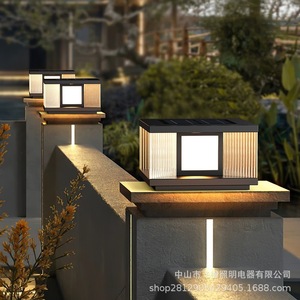 Lampes solaires étanches pour piliers, lampes murales extérieures pour portail de villa, cour, patio - Product Image 2