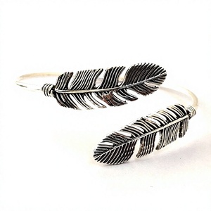 Brazalete de Plata con Forma de Hoja Grande, Joyería de Moda, Brazaletes Gruesos, Brazaletes de Latón en Color Dorado con Forma de Hoja - Product Image 3