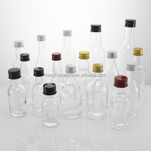 Vente chaude Rond En Verre Transparent Mini 20ml Liqueur Spiritueux <span class=keywords><strong>Alcool</strong></span> Vodka Bouteille pour Gin Whisky Rhum Tequila Brandy avec Bouchon À Vis - Product Image 3