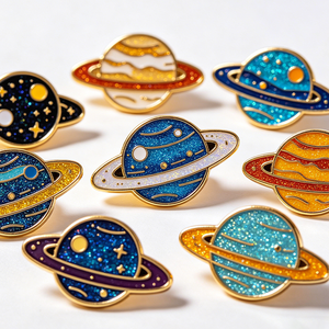 Pins de Metal Personalizados con Diseños Artísticos para Jeans y Mochilas - Product Image 6