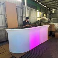 Bar à LED extérieur, comptoir lumineux, mobilier de fête, barra mobile, barman, bar portable, station de bar mobile pour événements, boîte de nuit