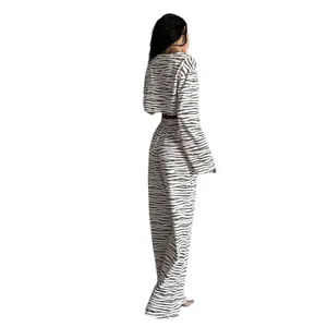 Vestido de pijama de falda de noche personalizado para mujer 2024 Top Fashion Ice Silk, Slip Hotel Robe Pijamas Vestidos/