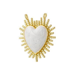 Pendentif HD453 en émail coloré et frais avec breloque cœur, double fermoir, cadre cœur soleil éclatant pour la vente en gros - Product Image 3