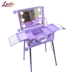 ماكياج السفر القطار حقيبة مهنةماكياج محطة ماكياج مع 3 أضواء قابل للتعديل وعجلات مضاءة المتداول السفر حالة مستحضرات التجميل - Product Image 1