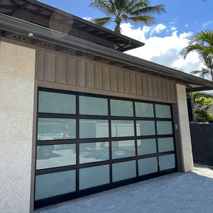 <span class=keywords><strong>Porte</strong></span> de garage <span class=keywords><strong>sectionnelle</strong></span> en verre moderne de petite <span class=keywords><strong>porte</strong></span> d'entrée 16x7 portes de garage pliantes coulissantes <span class=keywords><strong>avec</strong></span> portail piétonnier - Product Image 3