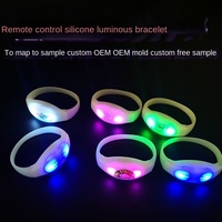 Bracelet lumineux télécommandé DMX à commande vocale 433 MHz 2,4 GHz à changement de couleur pour festivals de musique et concerts – Support cool