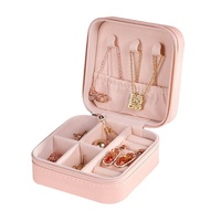 Boîte de rangement portable pour bijoux, boucles d'oreilles, clous d'oreilles, colliers, bagues et accessoires