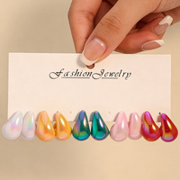 Rinhoo Ensemble de Boucles d'Oreilles Goutte d'Eau Multicolores Style Européen et Américain pour Femme, Petites Boucles d'Oreilles en Résine Acrylique avec Aiguille en Acier Inoxydable, Bijoux