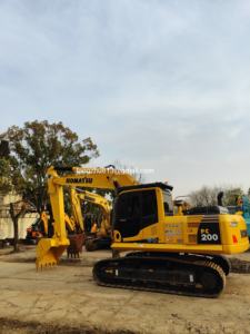 Excavatrice sur chenilles d'occasion de 20 tonnes pour PC200-8 avec moteur et pompe - Certifiée CE EPA - Garantie 1 an - Product Image 2