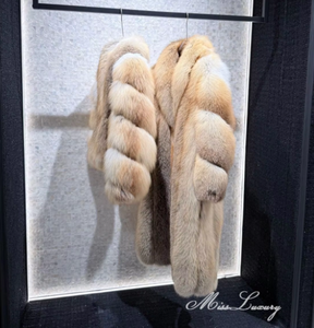 Cappotto Lungo in Vera Pelliccia di Volpe Finlandese Golden Island, Lussuoso Abbigliamento Invernale per Donna - Product Image 5