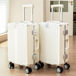 Valise en aluminium Yongsheng 24 pouces avec serrure à combinaison, roues pivotantes à 360 degrés, valise de voyage antichoc - Product Image 4
