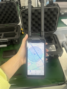 Ручной детектор дронов и беспилотников 2-3 км, 100-6200 МГц, для обнаружения и отслеживания FPV-дронов - Product Image 2