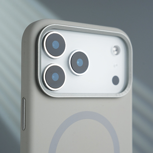 เคสโทรศัพท์ซิลิโคนเหลวแม่เหล็กสุดเทรนดี้ รุ่น S009 สำหรับ iPhone 17 16 15 14 Pro Max - Product Image 3