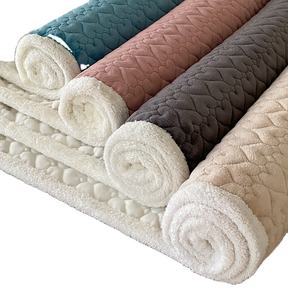 Winter Fluffy Bed Matratze Protector Cover Solid Patchwork Flanell Fleece Geste ppte Matratzen schoner Warme Matratzen auflagen & Topers - Product Image 1