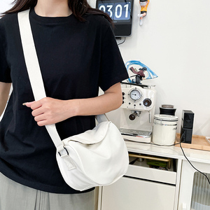 OEM Odm personnalisé 3 couleurs fermetures à glissière en nylon adoucissant <span class=keywords><strong>boucle</strong></span> absorbant magnétiquement sac à bandoulière de sport sac de messager à bandoulière - Product Image 4