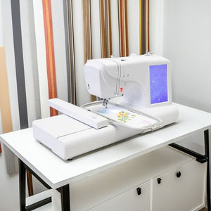 Macchina da Cucire e Ricamare Piccola per Uso Domestico e Commerciale all'Ingrosso <span class=keywords><strong>Digitale</strong></span> a Testa Singola Computerizzata Mini Macchina da Ricamo per la Casa - Product Image 3