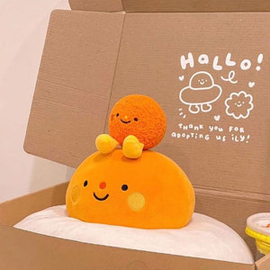 Peluche personnalisée de qualité collectionnable, coussin rond Kawaii en forme de <span class=keywords><strong>dessin</strong></span> <span class=keywords><strong>animé</strong></span>, faible MOQ, jouet en peluche de Noël personnalisé - Product Image 3