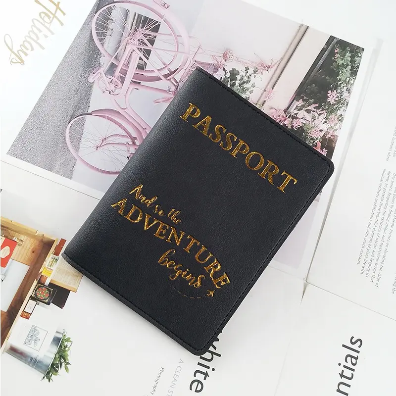 Sıcak satış PU deri pasaport cüzdanı altın damgalama ile harfler ve açık PVC pencere