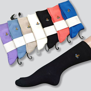 Nuovi calzini ricamati da <span class=keywords><strong>donna</strong></span> saturna imperatrice vedova a doppio ago stile giapponese in filo d'argento con fili Color colore bloccati - Product Image 2