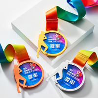 Médailles de sport en alliage de zinc et verre cristal avec impression UV, logo personnalisé, gravure durable, multicolores, 7,5 cm, emballage en boîte cadeau