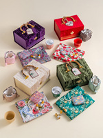 Boîte à parfum magnétique mate en carton, emballage en velours, boîtes cadeaux personnalisées douces au toucher, sacs de rangement portables à cordon