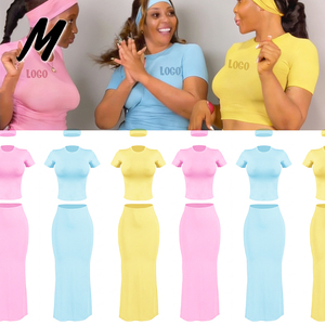 Set Due Pezzi Personalizzato OEM per Donna: T-Shirt Tinta Unita e Gonna Lunga in <span class=keywords><strong>Maglia</strong></span>, Top a Maniche Corte e Gonna Maxi, Completo Femminile - Product Image 1