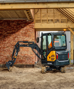 Miniexcavadora HX19A de 1.9 Toneladas, Excavadora Compacta de Cola Convencional, Motor con Orugas de Goma, Certificación CE Stage-V - Product Image 6