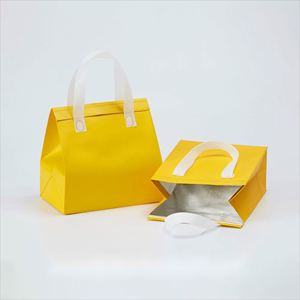 <b>Custom</b> Logo Recyclable Disposable Non-Woven Thermal Cooler Aluminum Foil Lined Insulated Delivery Bag for Coffee Bread Chocolate - Product Image 1