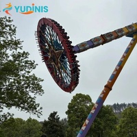 Manèges Attrayants pour Parcs d'Attractions et Fêtes Foraines en Extérieur : Grandes Balançoires Frisbee, Pendules et Manèges Marteau