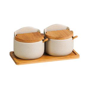 <span class=keywords><strong>Cocina</strong></span> creativa simple salud cerámica condimento olla <span class=keywords><strong>cocina</strong></span> condimento caja <span class=keywords><strong>a</strong></span> prueba <span class=keywords><strong>de</strong></span> humedad azúcar sal olla conjunto <span class=keywords><strong>de</strong></span> tres piezas - Product Image 5